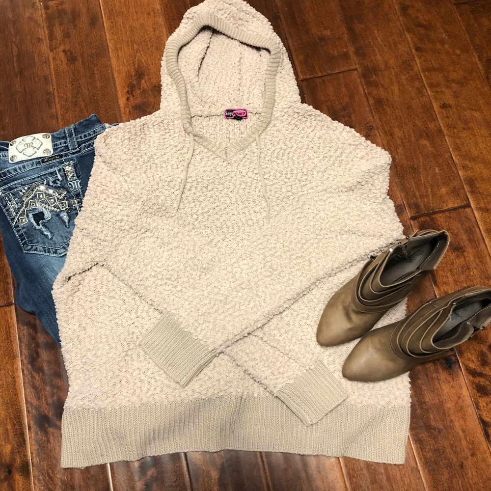 Tan boutique popcorn sweater Size XL $40